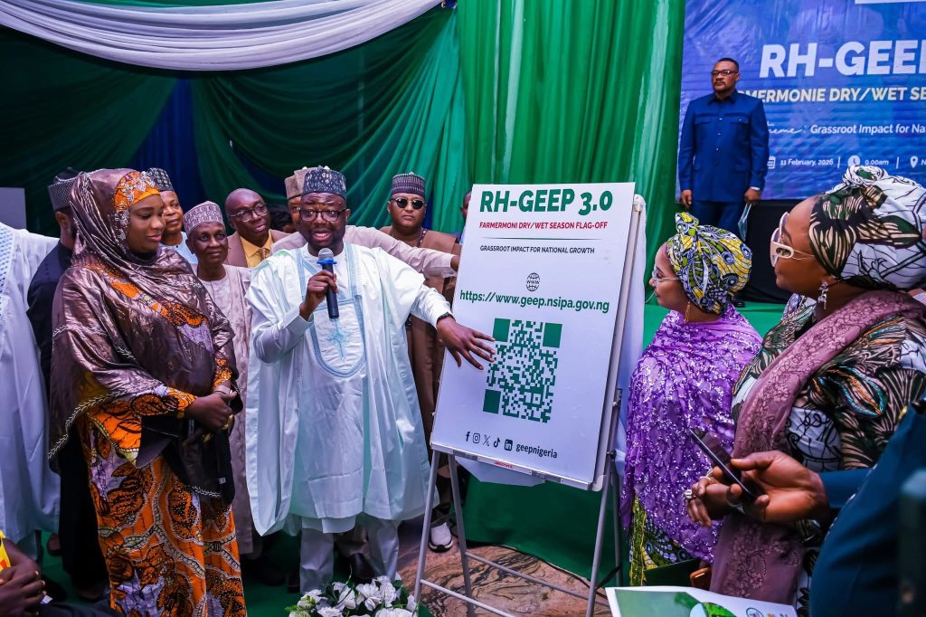 FG LAUNCHES RHGEEP 3.0, FLAGS-OFF FARMERMONIE DRY/WET SEASON PROGRAMME