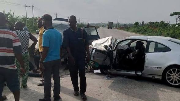 Thirteen People Injured in Ogun Auto Crash